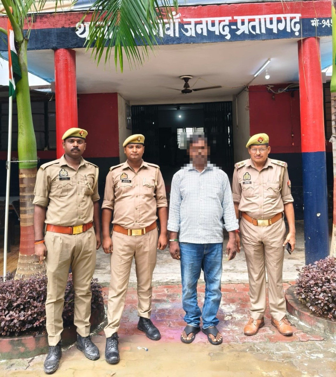 हथिगवां में पुलिस को बड़ी सफलता: 25 हजार का इनामिया हत्यारोपी शैलेंद्र उर्फ मुन्ना गिरफ्तार, वारदात में इस्तेमाल वैगनआर कार सीज