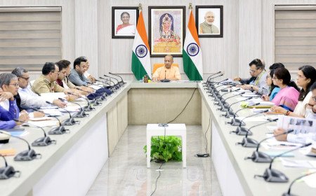 कांवड़ यात्रा, महिला सुरक्षा से लेकर बाढ़ राहत तक अधिकारियों को दिए कड़े निर्देश