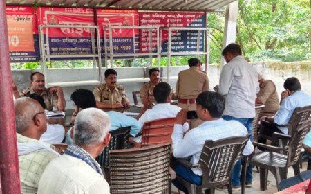 मानिकपुर थाना समाधान दिवस: 8 में से 2 मामलों का मौके पर निस्तारण, शेष शिकायतों पर त्वरित जांच के निर्देश