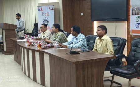 उत्तर प्रदेश दुग्धशाला विकास विभाग के 50 साल पूरे: अंबेडकरनगर में लघु फिल्मों का प्रदर्शन, लाभार्थियों को मिले चयन पत्र