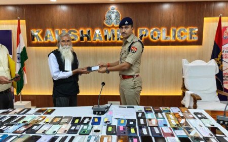 कौशाम्बी पुलिस की बड़ी कामयाबी: 23 लाख के 106 चोरी व गुम मोबाइल बरामद, एसपी ने मालिकों के चेहरे पर लौटाई मुस्कान