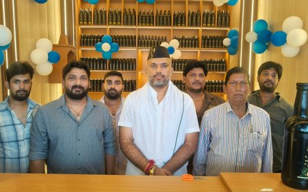 बरेली में खुला 'MAEVE MEAD WINE SHOP', 100 फीट रोड पर मिलेगा शहतूत, आम और जामुन से बनी प्राकृतिक 'हनी वाइन' का स्वाद