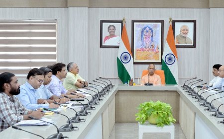प्रदेश को देश का अग्रणी कौशल हब बनाएगी सरकार: मुख्यमंत्री योगी आदित्यनाथ ने व्यावसायिक शिक्षा व कौशल विकास की समीक्षा की