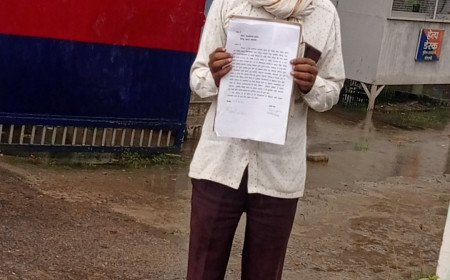 कौशाम्बी: महिला को ढाल बनाकर दबंगों ने रोका जमीन का बैनामा, न्याय मांगने SP दफ्तर पहुंचा पीड़ित