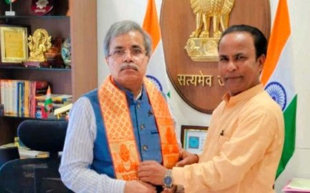 पूर्वोत्तर रेलवे के विकास और यात्री सुविधाओं को लेकर ZRUCC सदस्य पंकज श्रीवास्तव ने रेलवे बोर्ड अध्यक्ष से की विस्तृत चर्चा