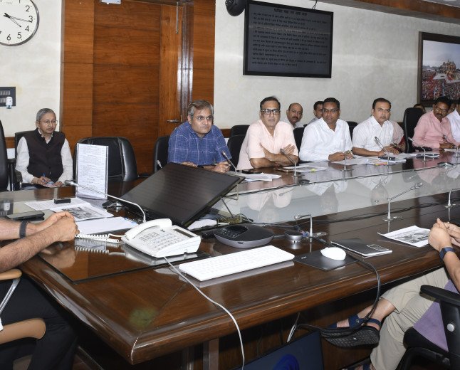 यूपी सचिवालय बनेगा पूरी तरह आधुनिक और डिजिटल: मुख्य सचिव एस.पी. गोयल ने जारी किए सख्त निर्देश