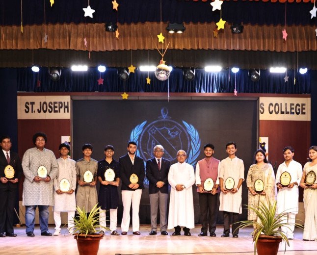 सेंट जोसेफ्स कॉलेज में प्रथम Model United Nations का भव्य आगाज: जस्टिस सौमित्र दयाल सिंह ने किया उद्घाटन