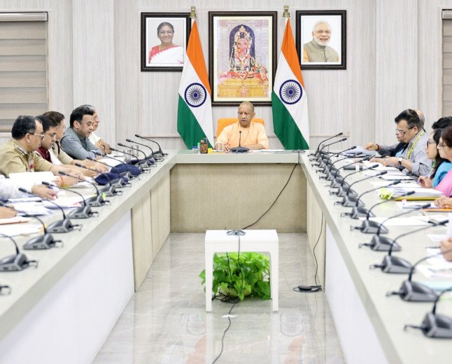 कांवड़ यात्रा, महिला सुरक्षा से लेकर बाढ़ राहत तक अधिकारियों को दिए कड़े निर्देश
