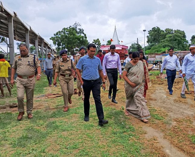 अम्बेडकरनगर: 7 अगस्त को मुख्यमंत्री का प्रस्तावित दौरा, मंडलायुक्त व डीआईजी ने गोविंद साहब में तैयारियों का लिया जायजा