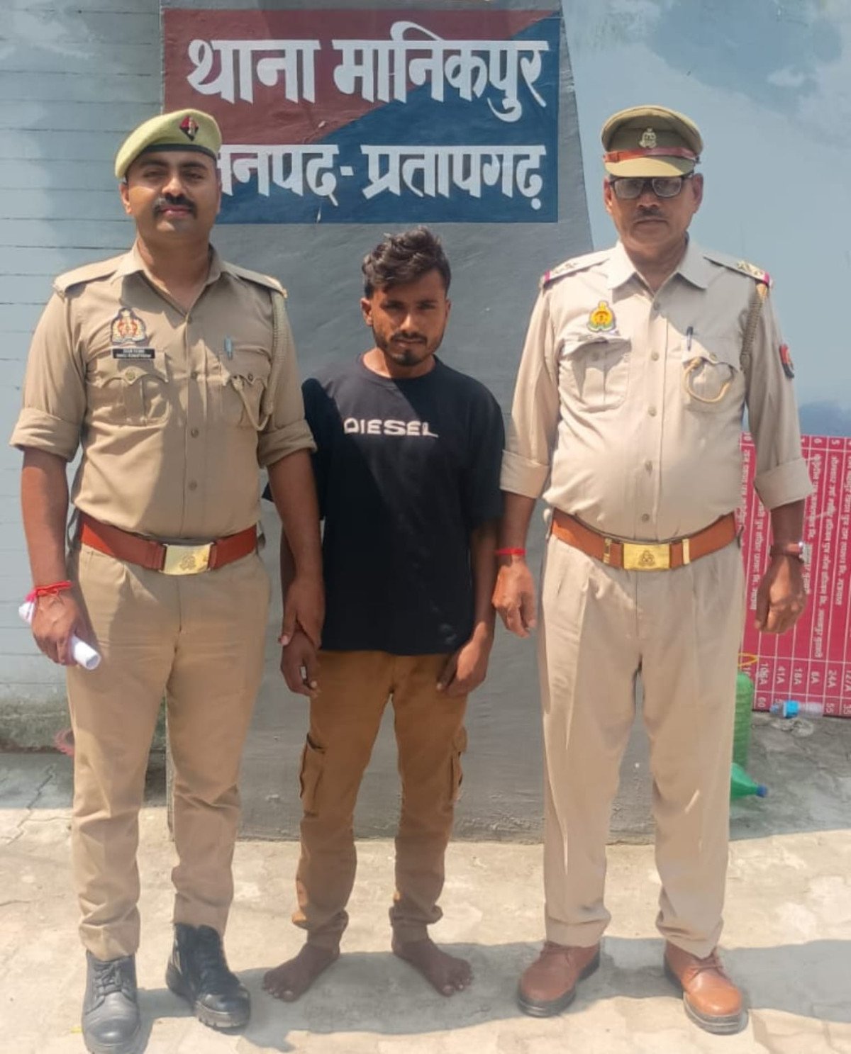  मानिकपुर पुलिस की बड़ी कार्रवाई: अपहरण के मामले में आरोपी गिरफ्तार, नाबालिग बालिका सकुशल बरामद 