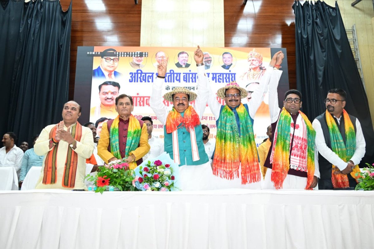 बांसकार समाज के सम्मान और रोजगार पर सरकार का जोर, केशव मौर्य बोले- स्वच्छता हर नागरिक की जिम्मेदारी