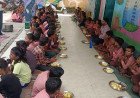 बच्चों की थाली में खुद चखा स्वाद: कौशाम्बी में अफसरों ने स्कूलों में मध्यान्ह भोजन कर परखी गुणवत्ता