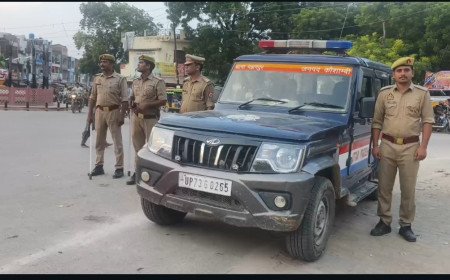 कौशाम्बी: मंझनपुर पुलिस ने चलाया विशेष यातायात जागरूकता अभियान, लाउडस्पीकर से लोगों को किया जागरूक