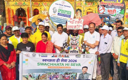 सेवा संकल्प अभियान के तहत सिविल डिफेंस ने दशाश्वमेध घाट पर चलाया स्वच्छता अभियान, दिया सफाई का संदेश