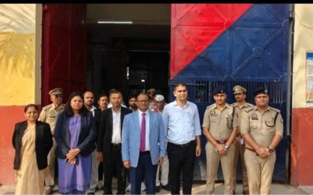 कौशाम्बी जिला जेल का अफसरों ने किया निरीक्षण, बंदियों की सुविधाओं का लिया जायजा
