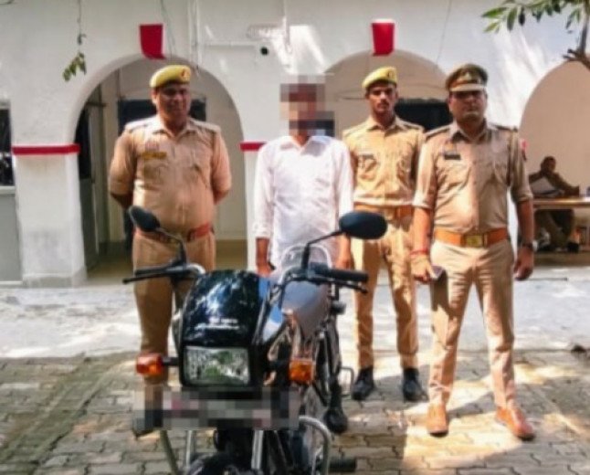 बाइक हड़पने के लिए रची छिनैती की झूठी कहानी: बाघराय पुलिस ने आरोपी को दबोचकर भेजा जेल