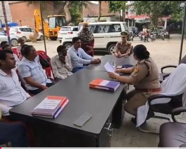 कौशाम्बी: एएसपी अमिता सिंह ने सराय अकिल थाने में सुनीं जनसमस्याएं, पारदर्शी निस्तारण के निर्देश