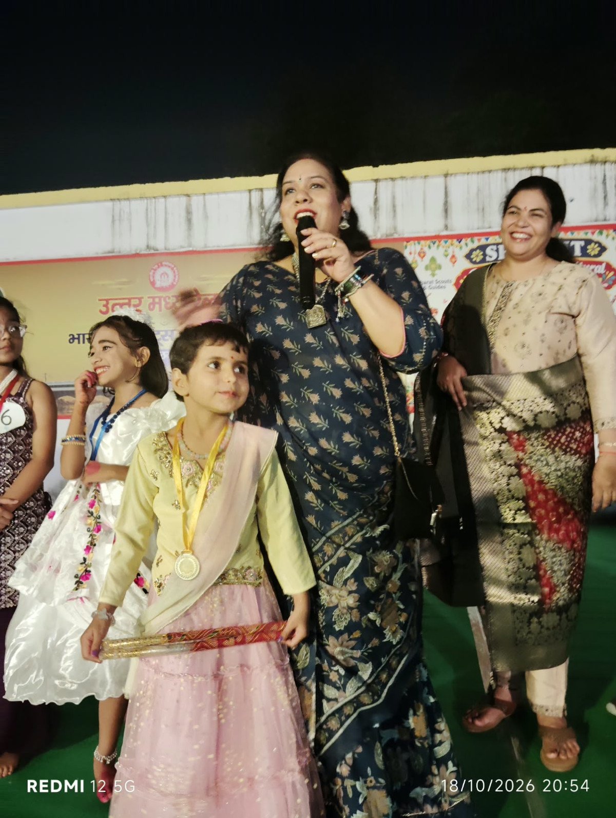 स्काउट्स-गाइड्स के युवा लीडरों ने पेश की सांस्कृतिक एकता की मिसाल