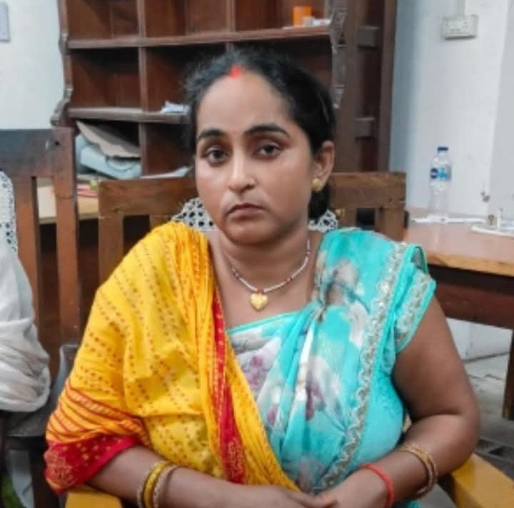 कौशाम्बी: सिराथू बाल विकास कार्यालय में विजिलेंस का छापा, 15 हजार रिश्वत लेते आंगनबाड़ी कार्यकत्री रंगे हाथ गिरफ्तार
