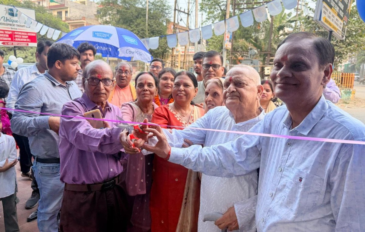 कानपुर के काकादेव में मदर डेयरी का नया आउटलेट शुरू, महिला सशक्तिकरण को मिलेगा बढ़ावा