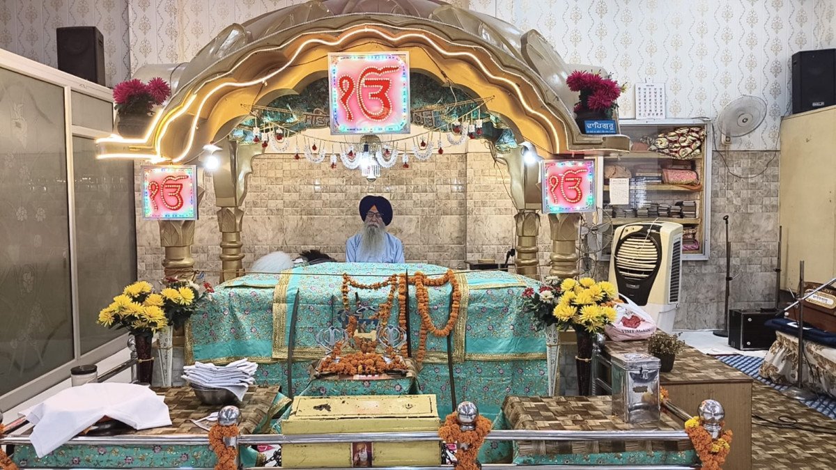 कानपुर के निराला नगर गुरुद्वारे में श्री गुरु रामदास जी का प्रकाश पर्व धूमधाम से मना; गुरबाणी कीर्तन से निहाल हुई संगत