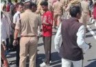 कौशाम्बी में रेल पटरी पर मिला राजू का शव, 15 हजार के विवाद में हत्या का आरोप; परिजनों ने रामवन गमन मार्ग पर किया चक्का जाम