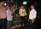 रात में ही उठे बाजारों का कूड़ा, देर रात निरीक्षण पर निकले डीएम, लापरवाही पर कार्रवाई की चेतावनी