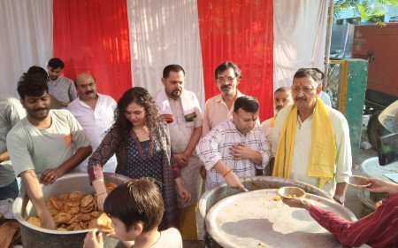 कानपुर: सिद्धपीठ श्री जंगली देवी मंदिर में उमड़ा आस्था का जनसैलाब, 40 वर्षों की परंपरा में हजारों भक्तों ने ग्रहण किया प्रसाद