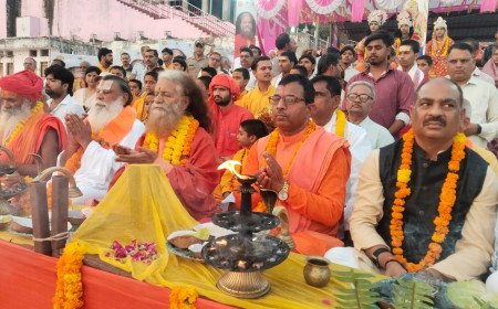 प्रयागराज में धूमधाम से मनाई गई महर्षि वाल्मीकि जयंती, श्रृंगवेरपुर धाम में गूंजे रामायण के पाठ