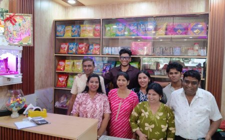 कानपुर के साकेत नगर में 'कॉस्मिक टेबल' का भव्य शुभारंभ: एक ही छत के नीचे मिलेगा लजीज व्यंजनों और खुशियों का स्वाद