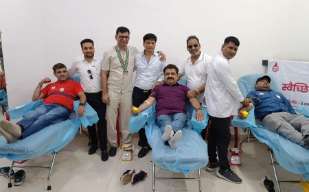 कानपुर में रोटरी का ऐतिहासिक महा-अभियान: गांधी जयंती पर लगा मेगा रक्तदान शिविर, रिकॉर्ड 465 यूनिट ब्लड हुआ एकत्रित