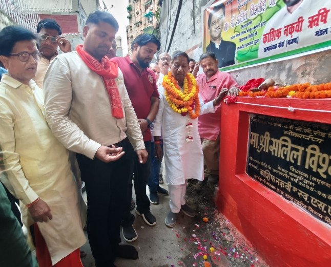 नवरात्र के सातवें दिन सिविल लाइन्स को मिली नई सड़क की सौगात, विधायक सलिल विश्नोई ने किया लोकार्पण